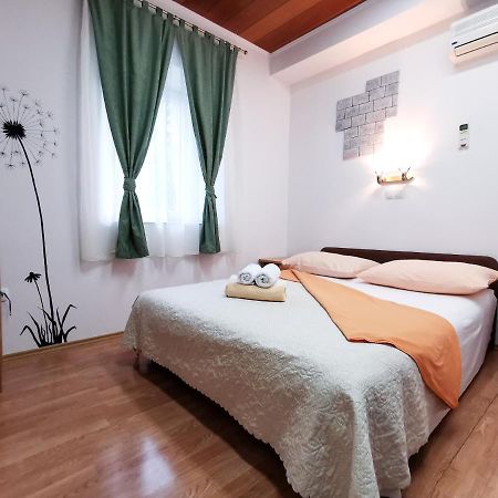 سبليت Guest House Il Giardino Duplancic المظهر الخارجي الصورة